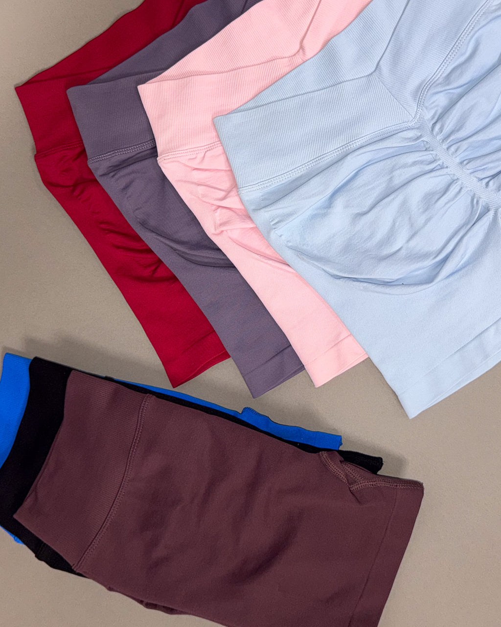 Pack 18 UN - Short Seamless - YJ324